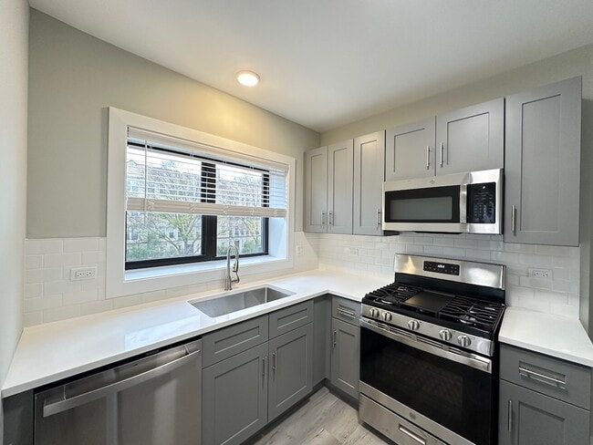 Photo - 1144 Oak Ave Unit W3