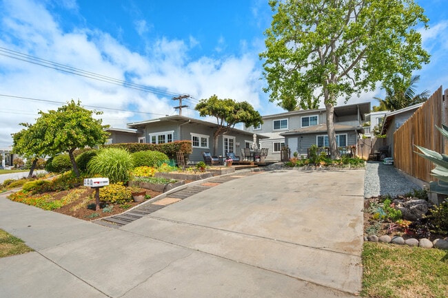 1971 Ebers St