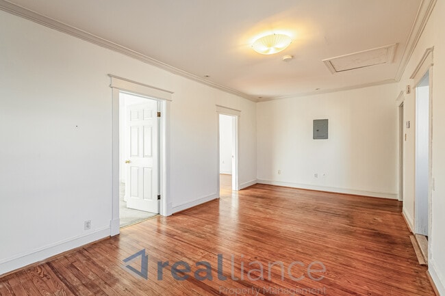 Photo - 1020 Fairmont St NW Unidad 8