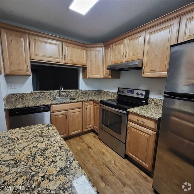 Building Photo - 9291 Central Park Dr Unit 105 Rental