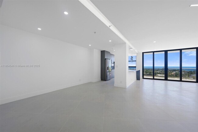 Photo - 20281 E Country Club Dr Unit 1008