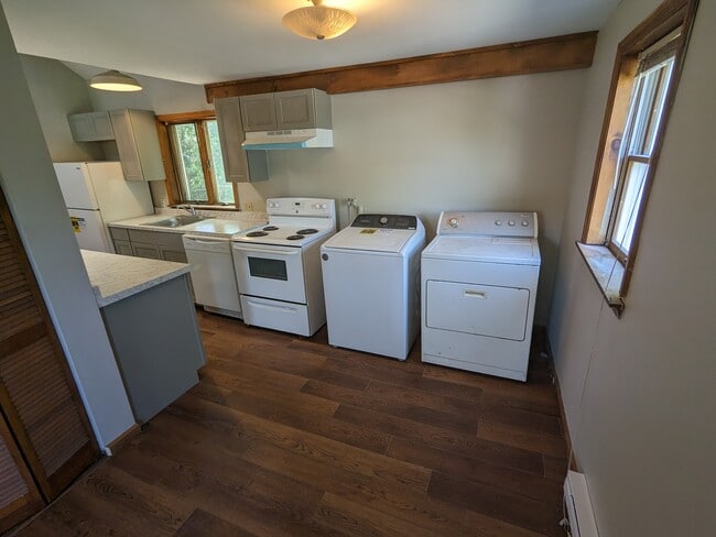 Photo - 219 Oak St Unidad 1