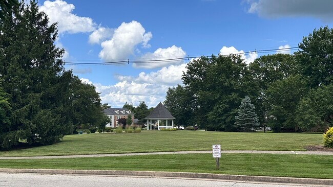 Photo - 6718 Deep Creek Dr