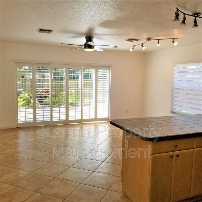 Photo - 3221 SW 15th Ave