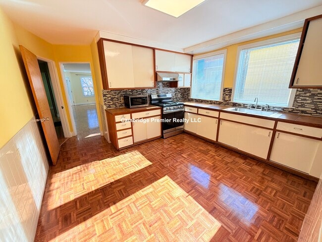 Photo - 10 Packard Ave Unidad 1