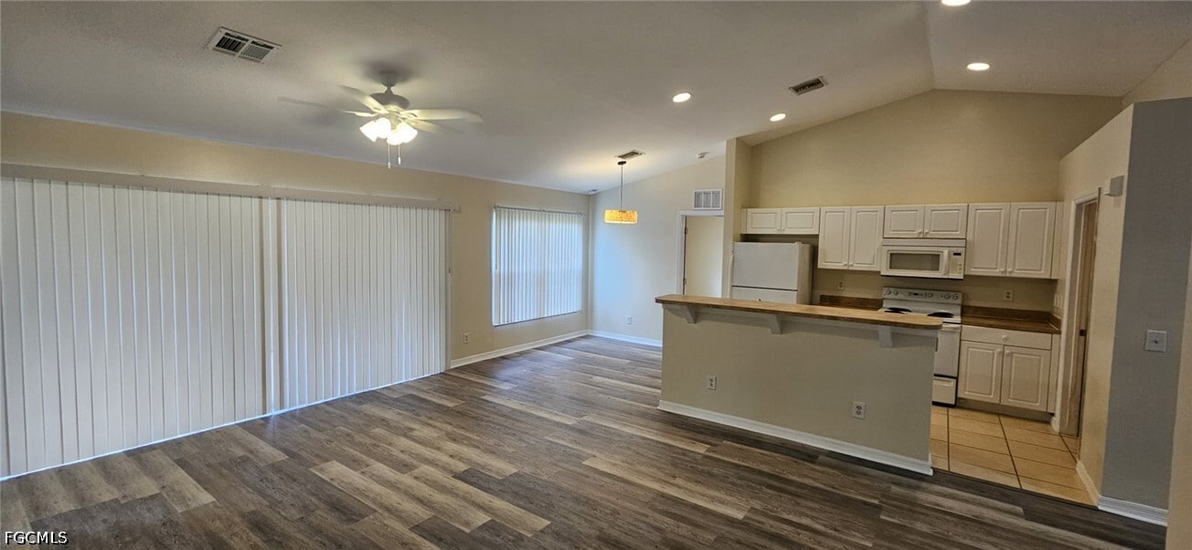 Photo - 3601 57th St W