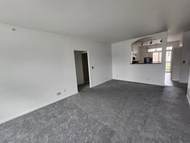 Photo - 149 N Waters Edge Dr Unit C