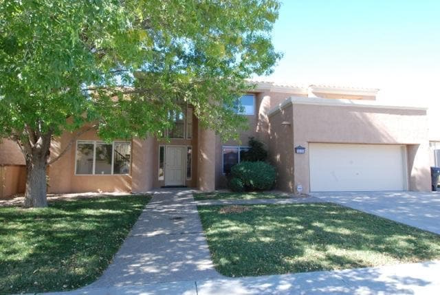 Photo - Large 4 Bedroom House in La Cueva District