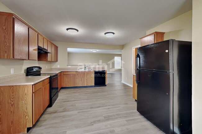 Photo - 3126 Hurst St