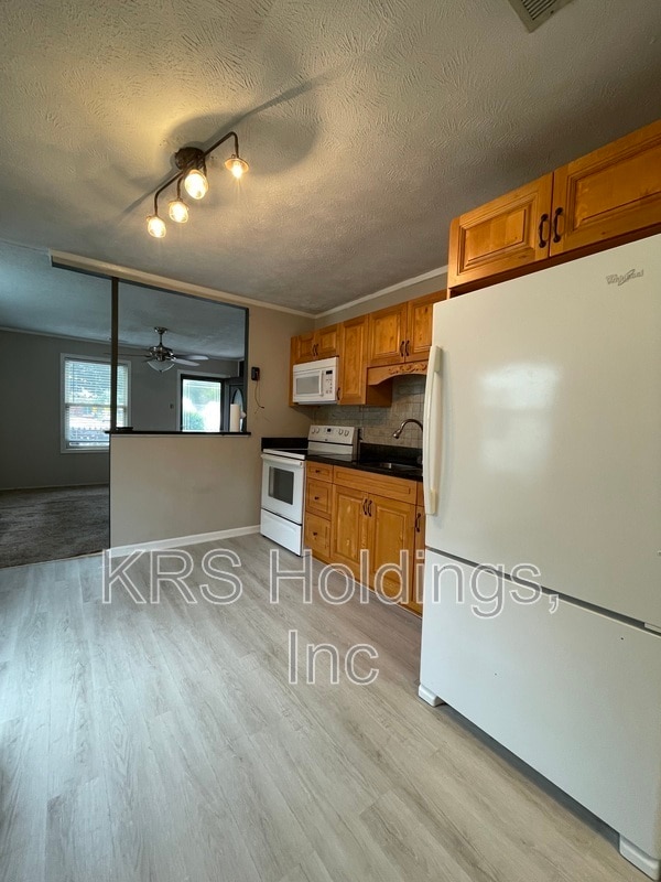 Photo - 502 Shelton Rd
