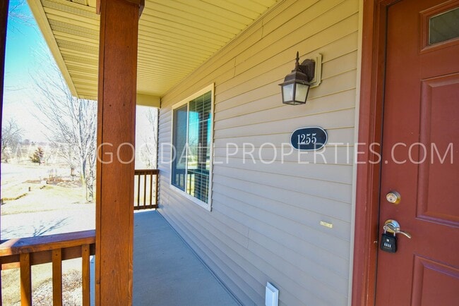 Photo - 4 Bedroom Detached Townhome in Waukee with Finished Basement