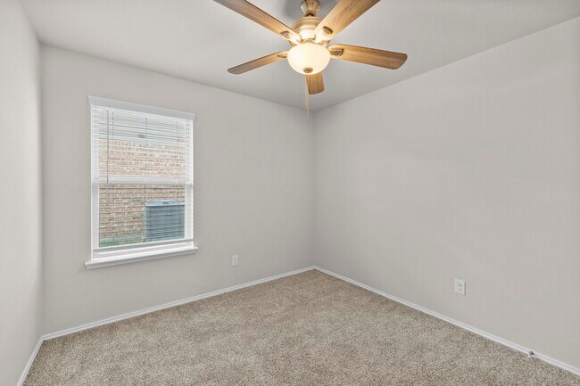 Photo - 8303 Amaryllis Ct