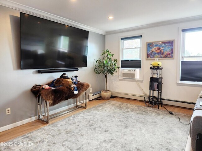 Photo - 61 Aberdeen St Unit 3