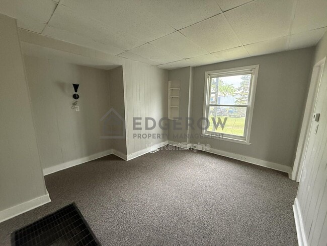 Photo - 217 E Ellis St Unit 2