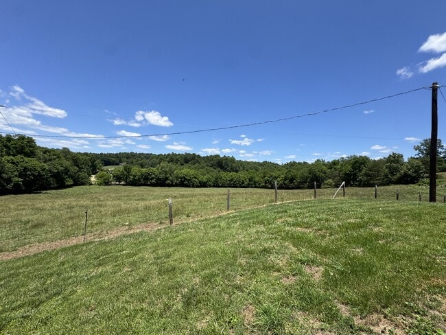 Photo - 1229 Dragway Rd