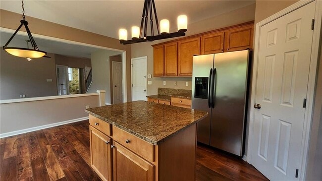 Photo - 212 Revillion Way