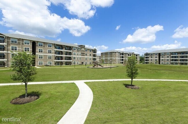 Photo - 1 br, 1 bath Condo - 30685 FM 2978 RD Flat...