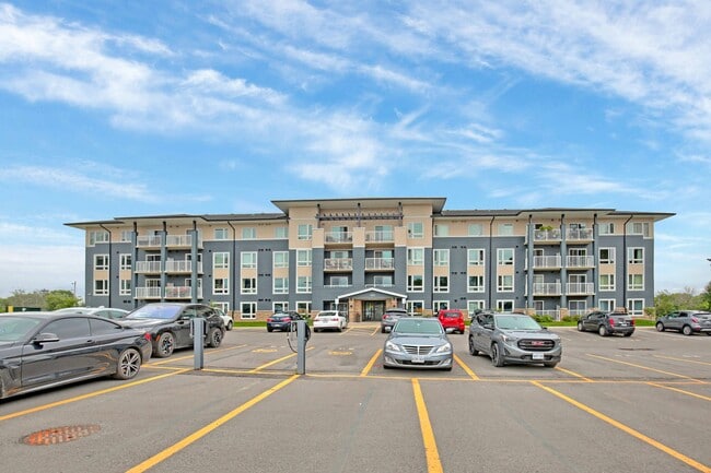 Building Photo - Ridgeway Suites