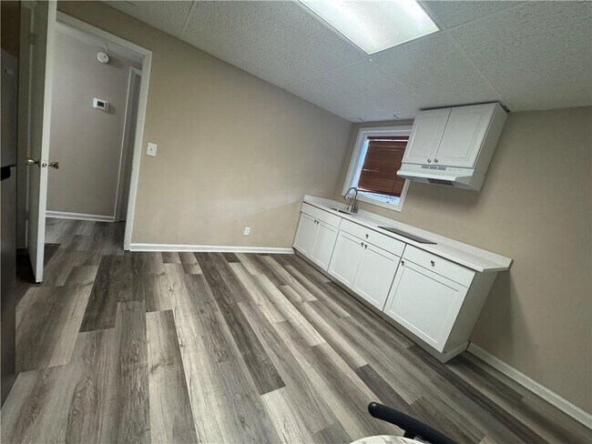 Photo - 5971 Robin Hood Ln
