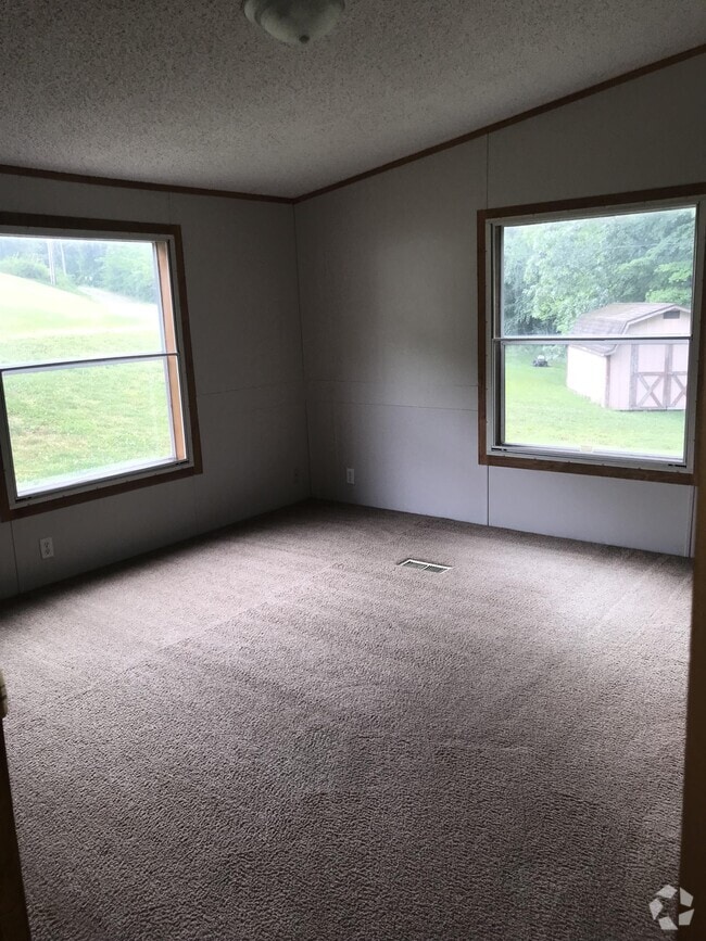 Building Photo - 3414 OH-83 Rental