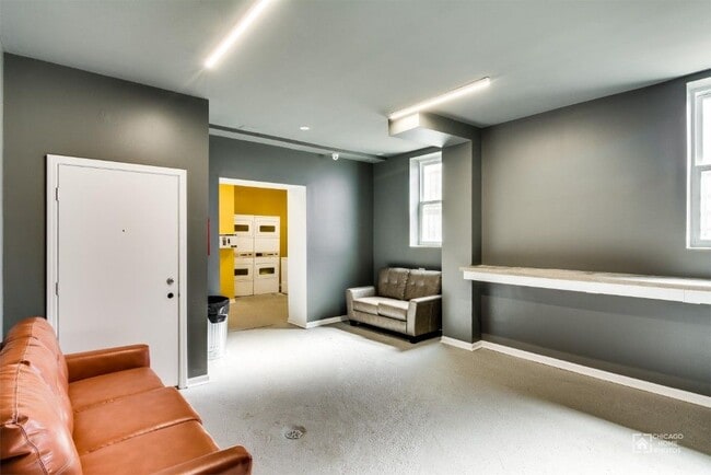 Photo - 1627 N Humboldt Blvd