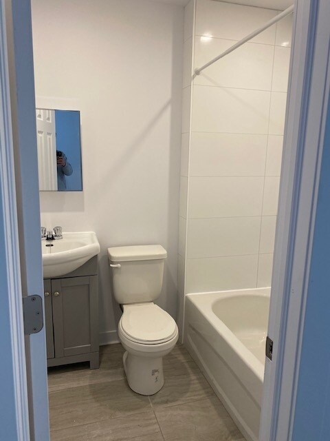 Photo - 5491 Av. Victoria Unité 109A