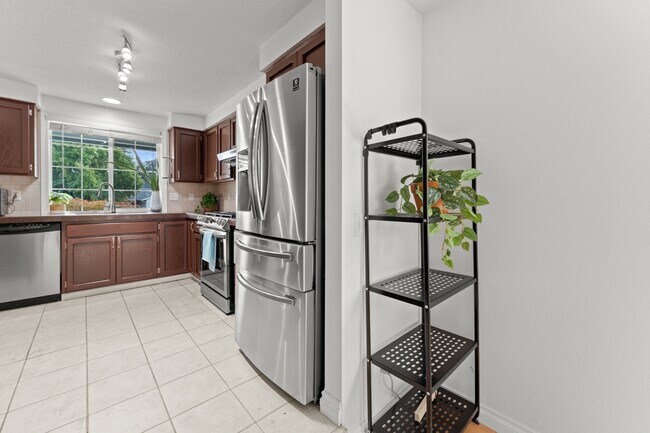 Photo - 14547 SW 83rd Ct