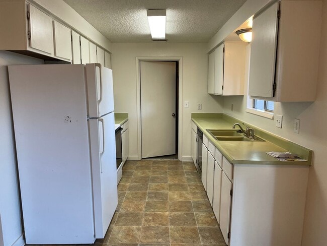 Photo - Nicely Tucked Away-3 Bed 2 Bath Home ~ New...