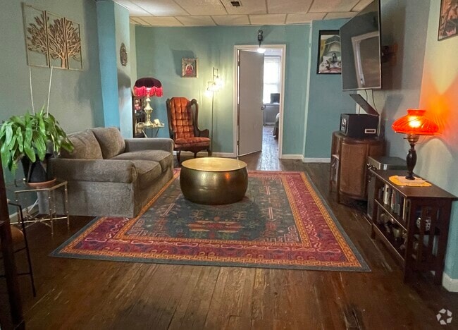 Building Photo - 732 S 4th St Unit #3 Rental