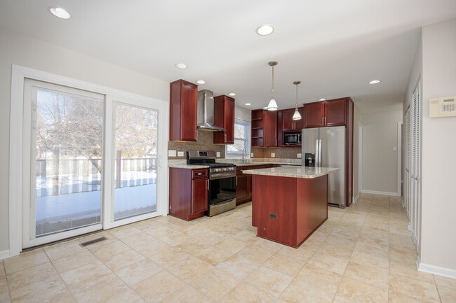 Photo - 317 Arapahoe Trail