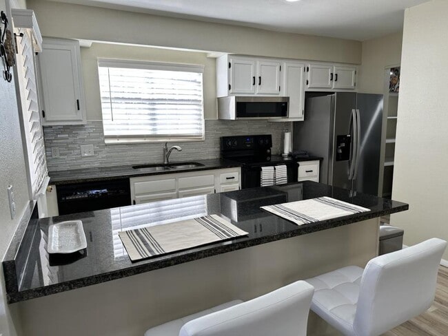 Photo - 600 Higdon Ferry Rd Unit 300