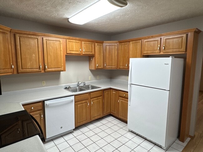 Photo - Southside! 2 Bedroom 2 Bath Duplex! $995