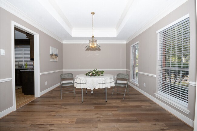 Photo - 15510 Park Estates Ln