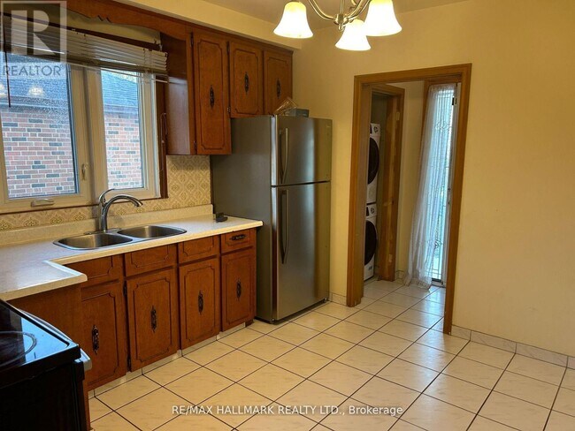 Photo - 9 Macleod St