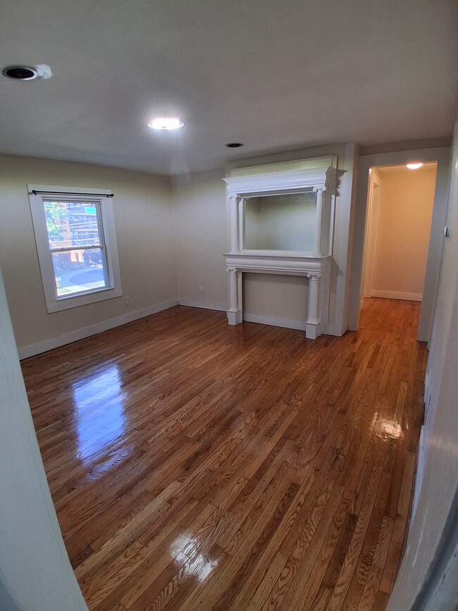 Photo - 4 115th St Unit 2R