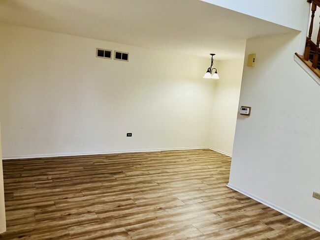 Photo - 3524 Willowview Ct