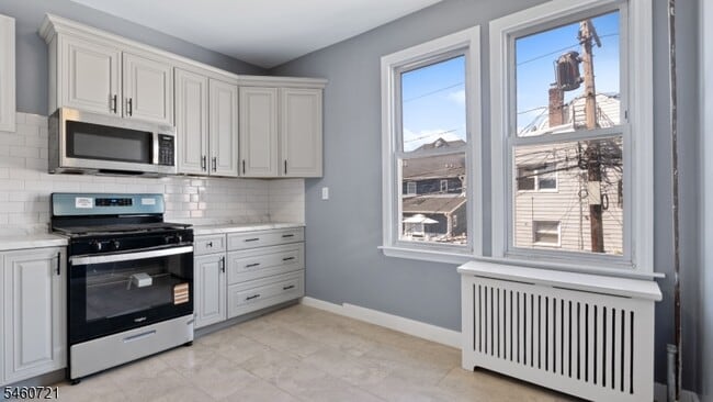19 Newfield St Unit 2