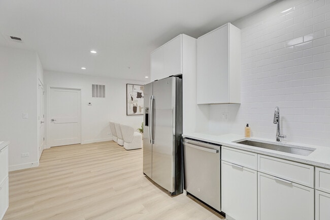 Photo - 9201 N Milwaukee Ave