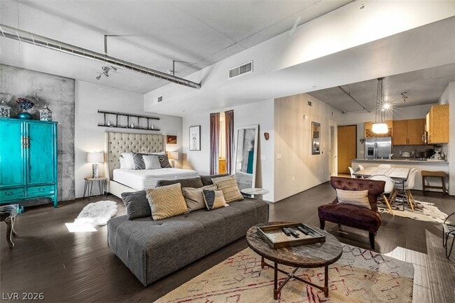 Photo - 353 E Bonneville Ave Unit 555