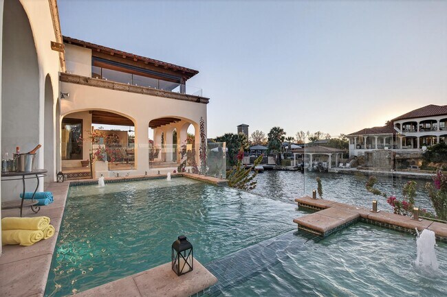 Photo - 127 Applehead Island Dr