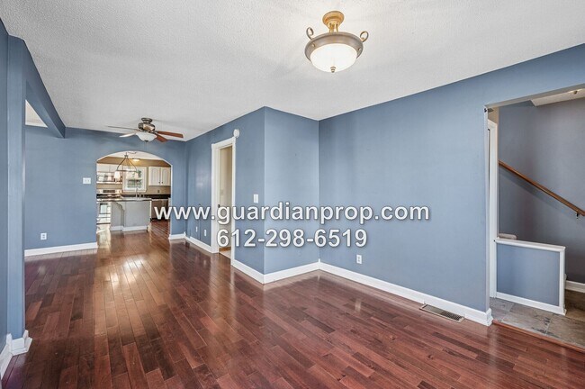 Photo - House Near Downtown Stillwater Available N...
