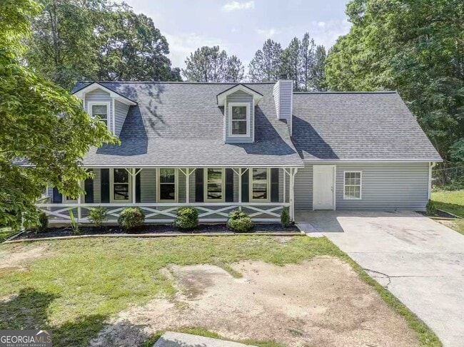 Photo - 133 Bishop Rd NW