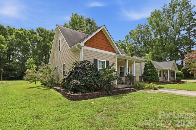Photo - 1706 Dallas Ave