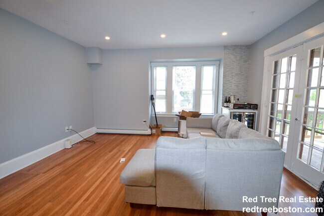 Photo - 6 South St Unit 1