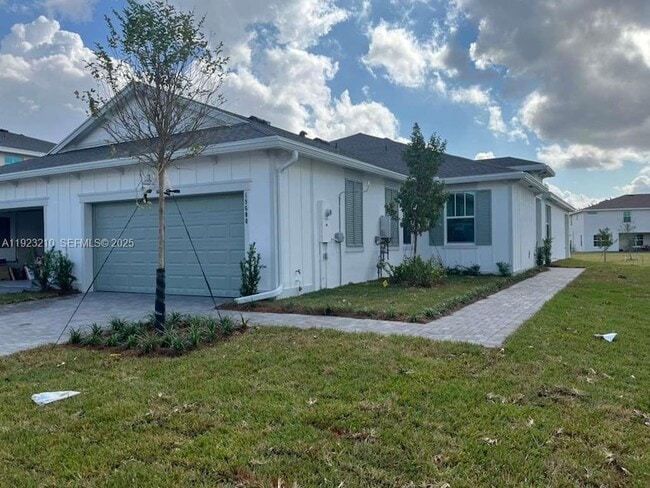 Building Photo - 19600 Whispering Crk Rd