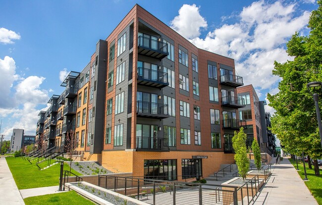 Building Photo - Union Flats Rental