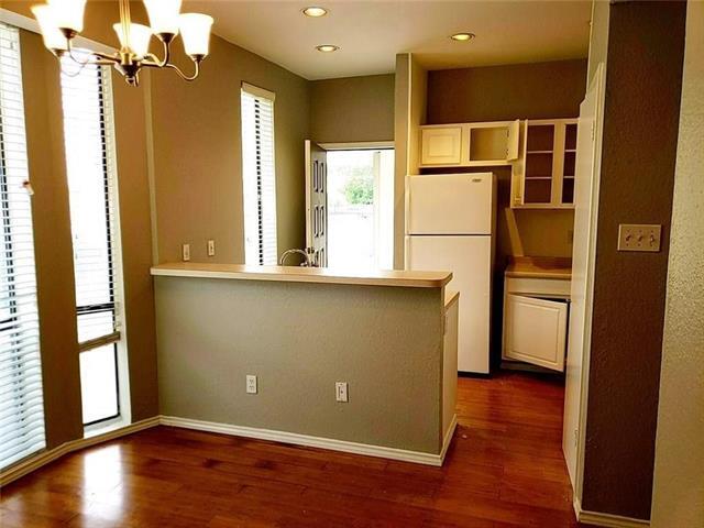 Photo - 2002 N Fitzhugh Ave Unidad 1