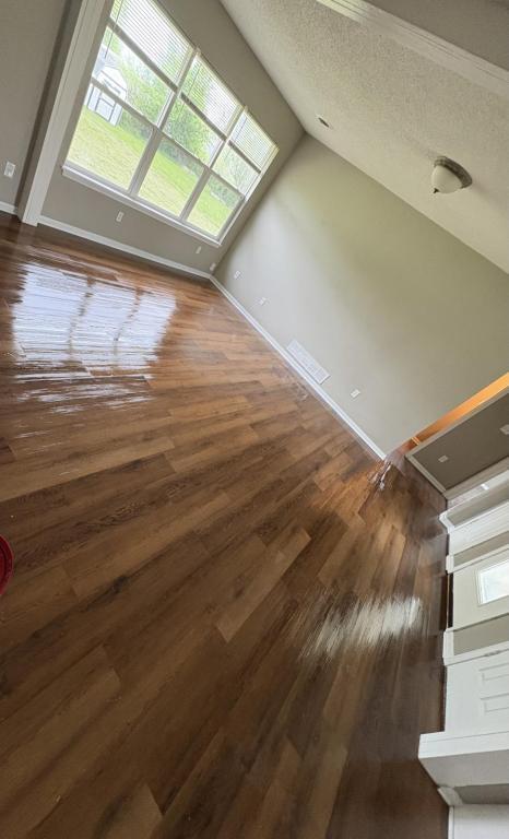 Photo - 205 E Broadway St