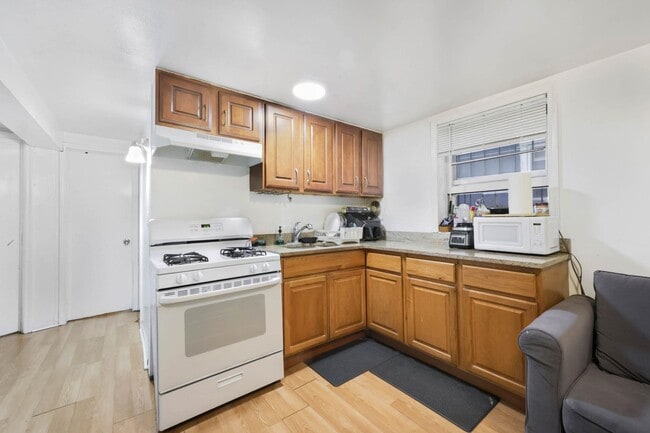 Photo - 425 Manila Ave Unit #1