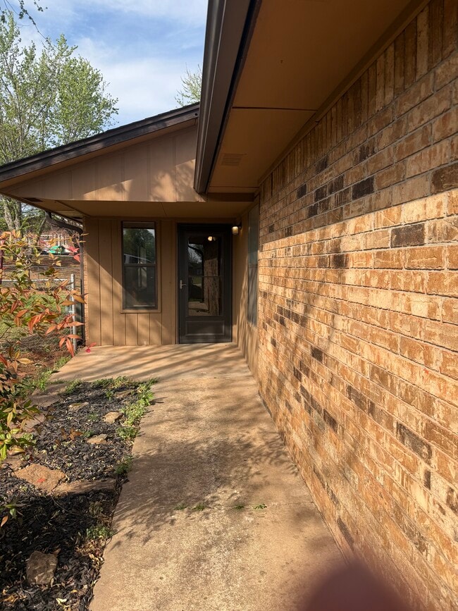 418 Britton Ct